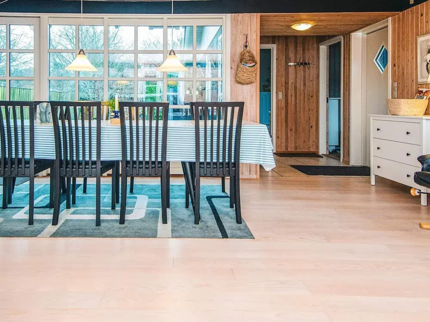 Cozy Cottage by the Sea-by Traum