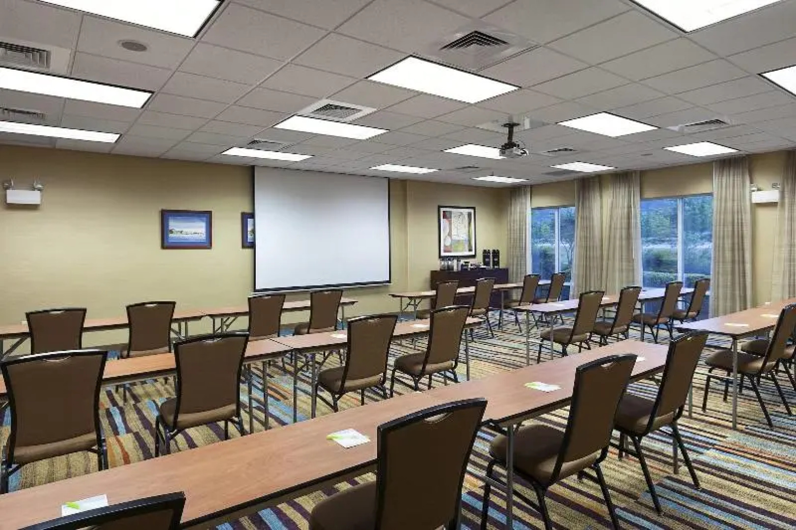 Fairfield Inn & Suites Elizabeth City