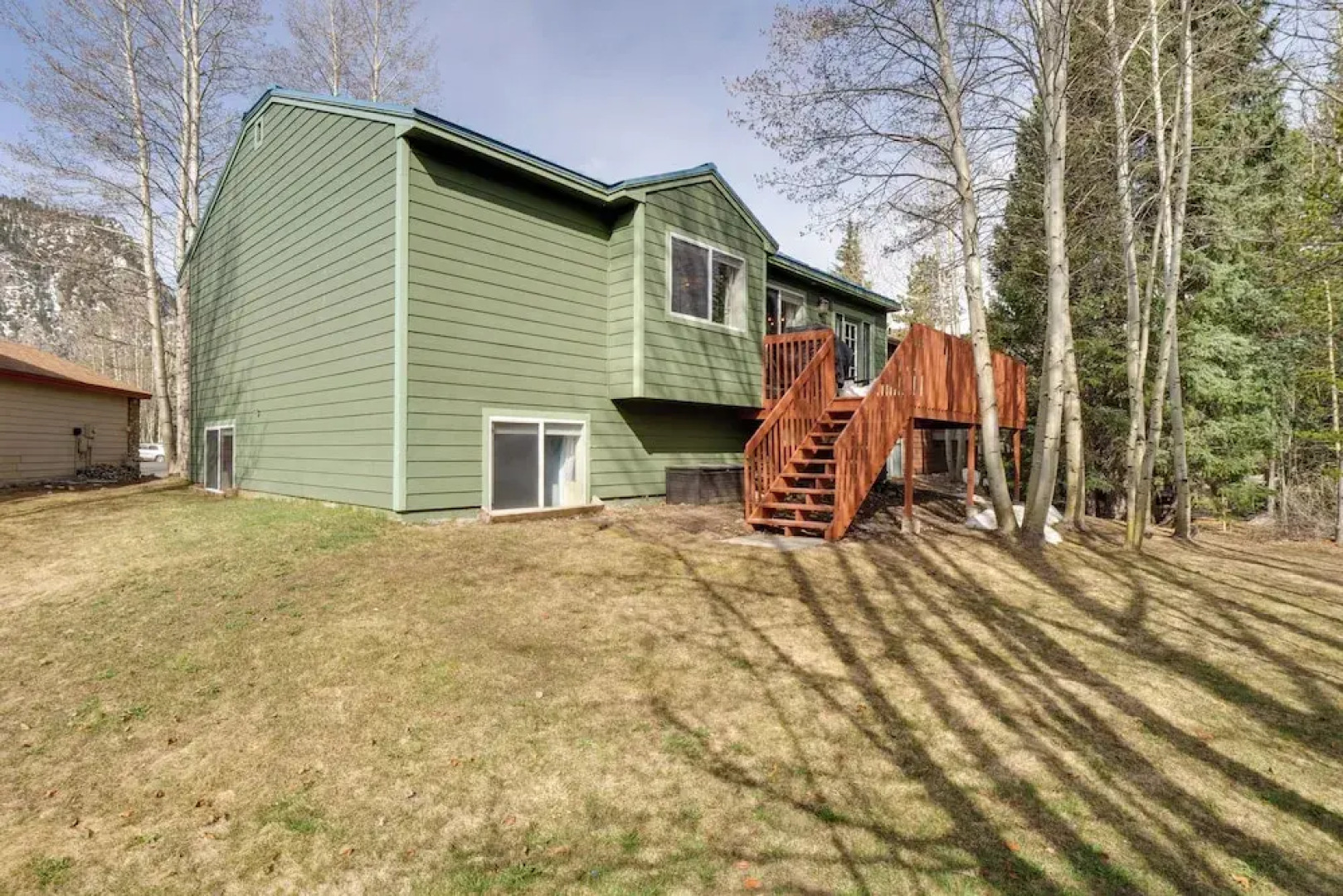 Homey Dog-friendly Retreat w/ Deck in Dtwn Frisco!