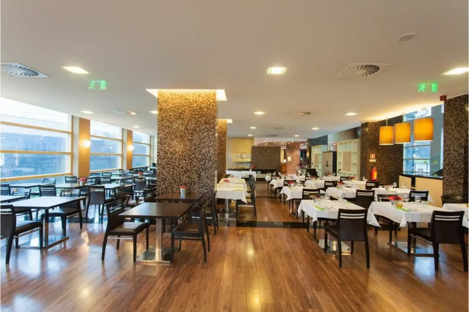 Axis Porto Business & Spa Hotel