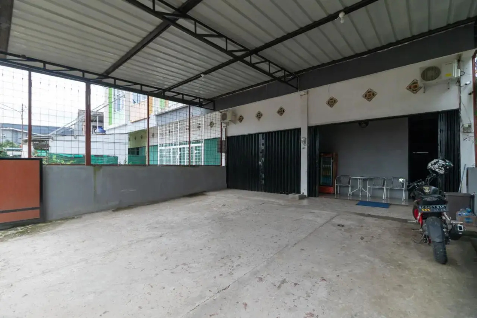 RedDoorz Plus near Palembang Trade Center 2