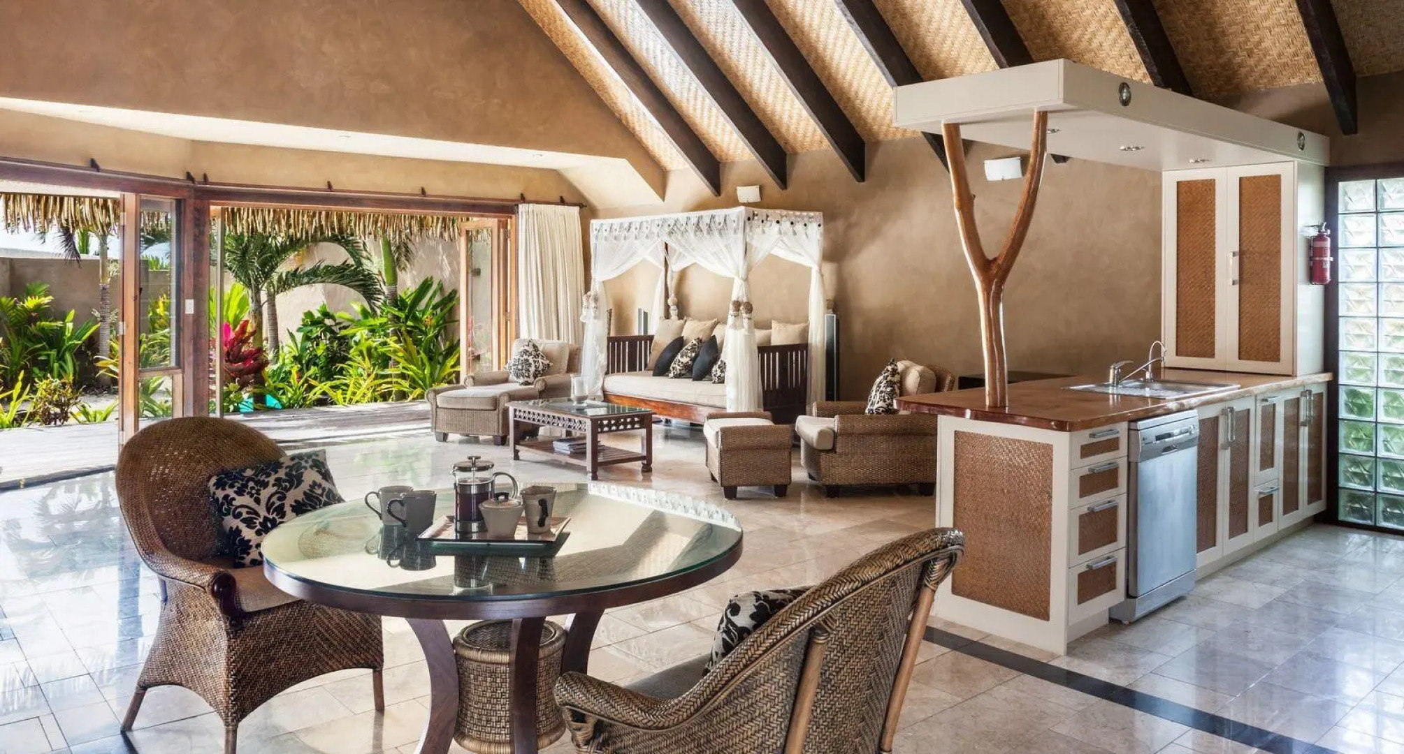 Rumours Luxury Villas & Spa