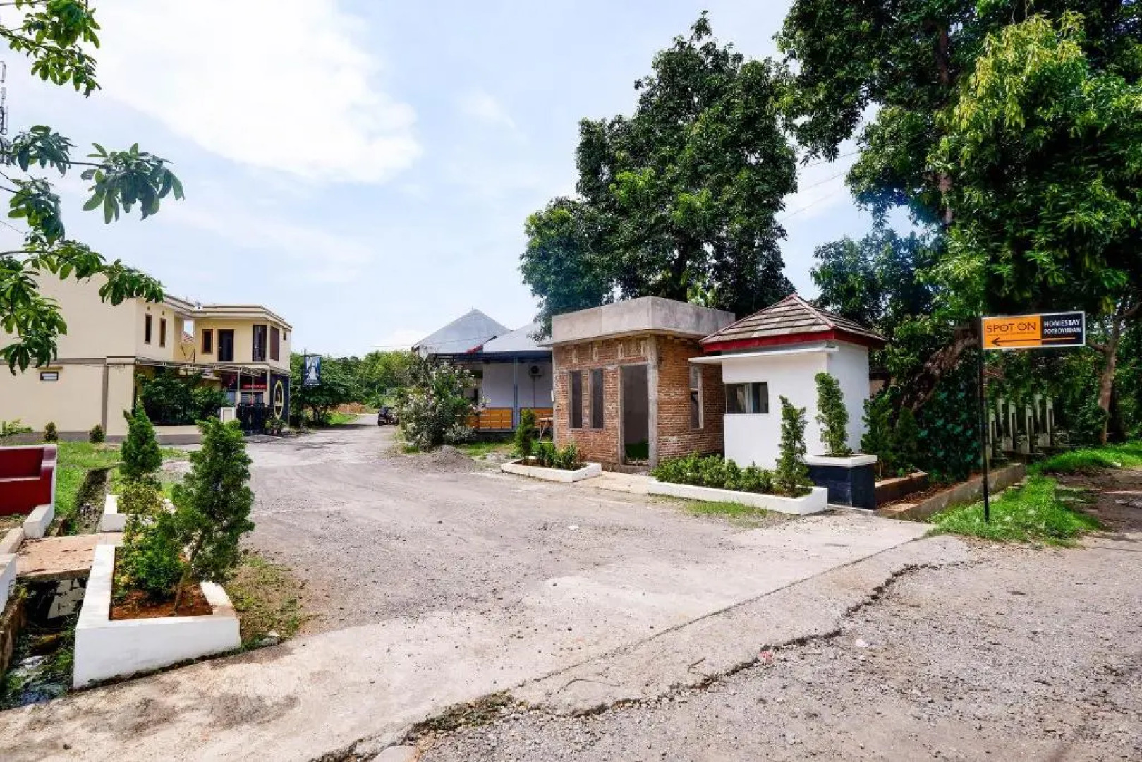 SPOT ON 2414 Homestay Potroyudan