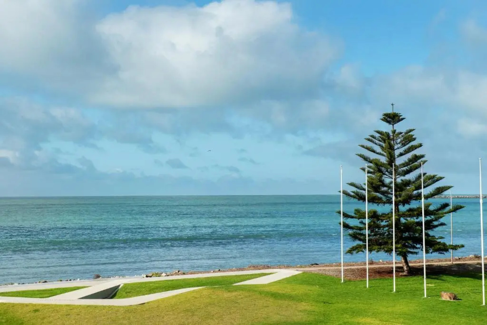 Anchorage Seafront Hotel