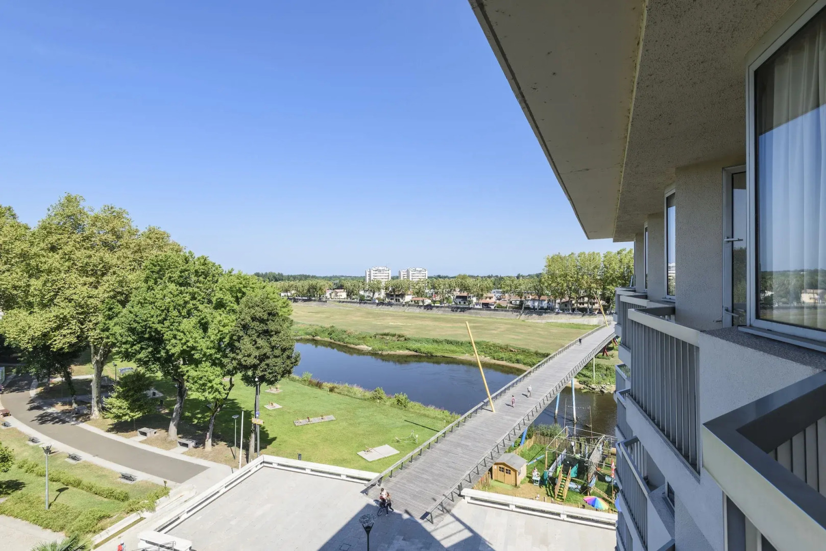 Ibis Styles Dax Center