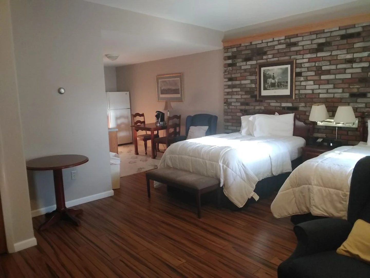 The Carriage House Inn