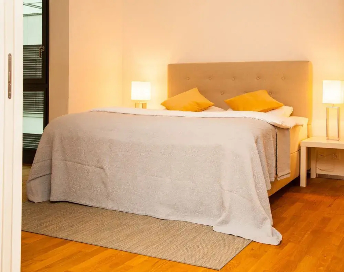 Penthouse Apartments Lakeside