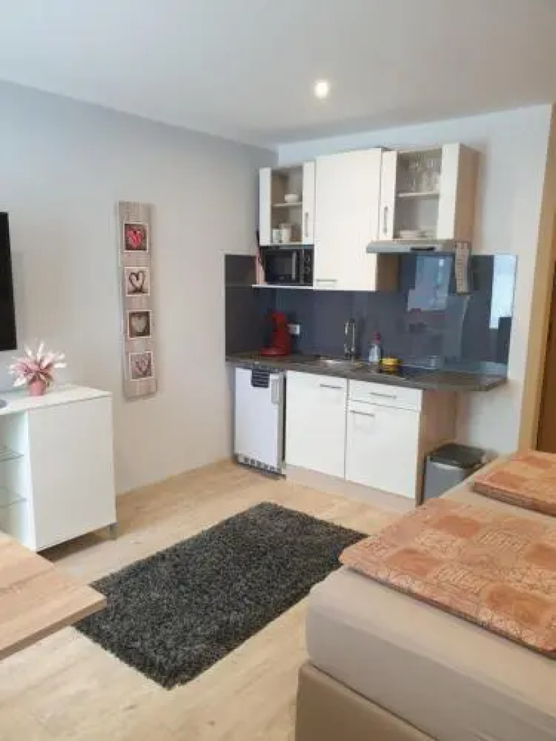 Hausner's Apartments