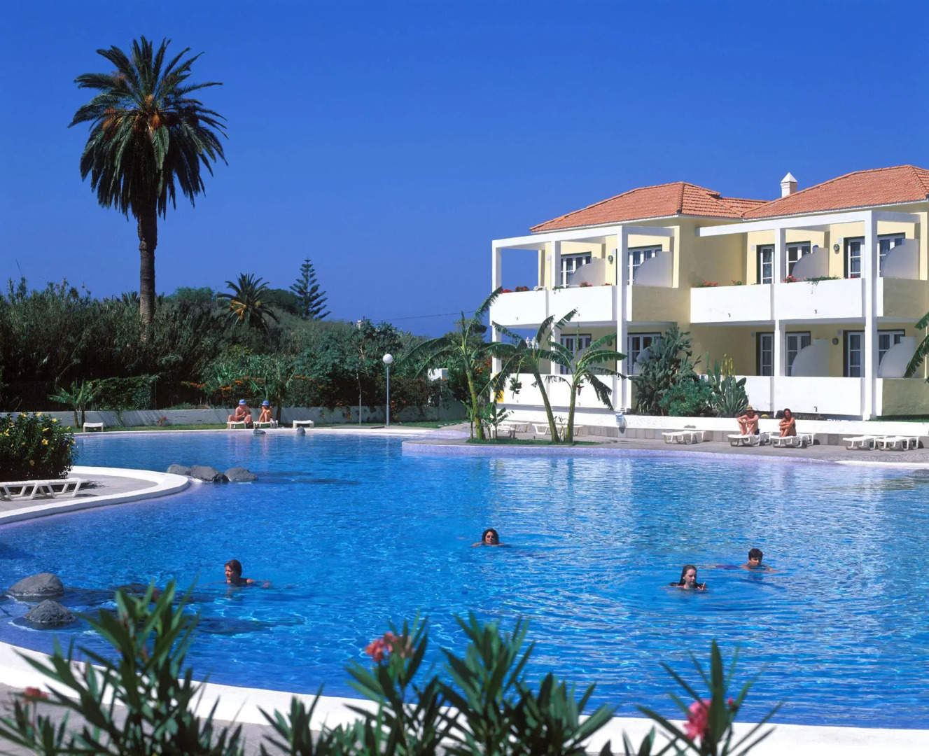 Apartamentos Laurisilva