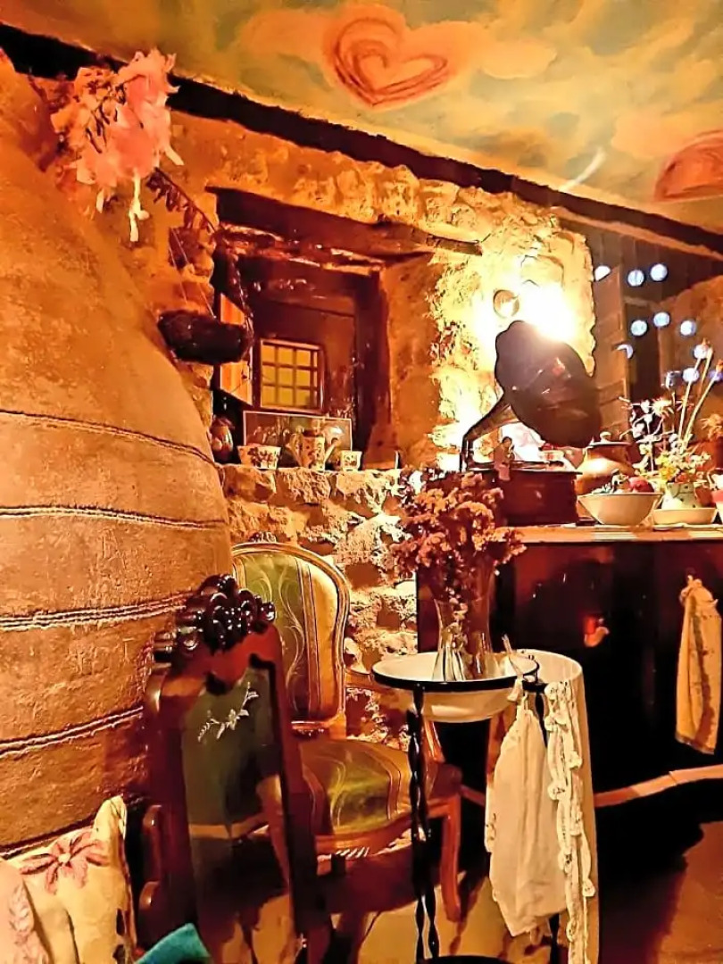 Romantic Getaway to Cuenca The Fifth