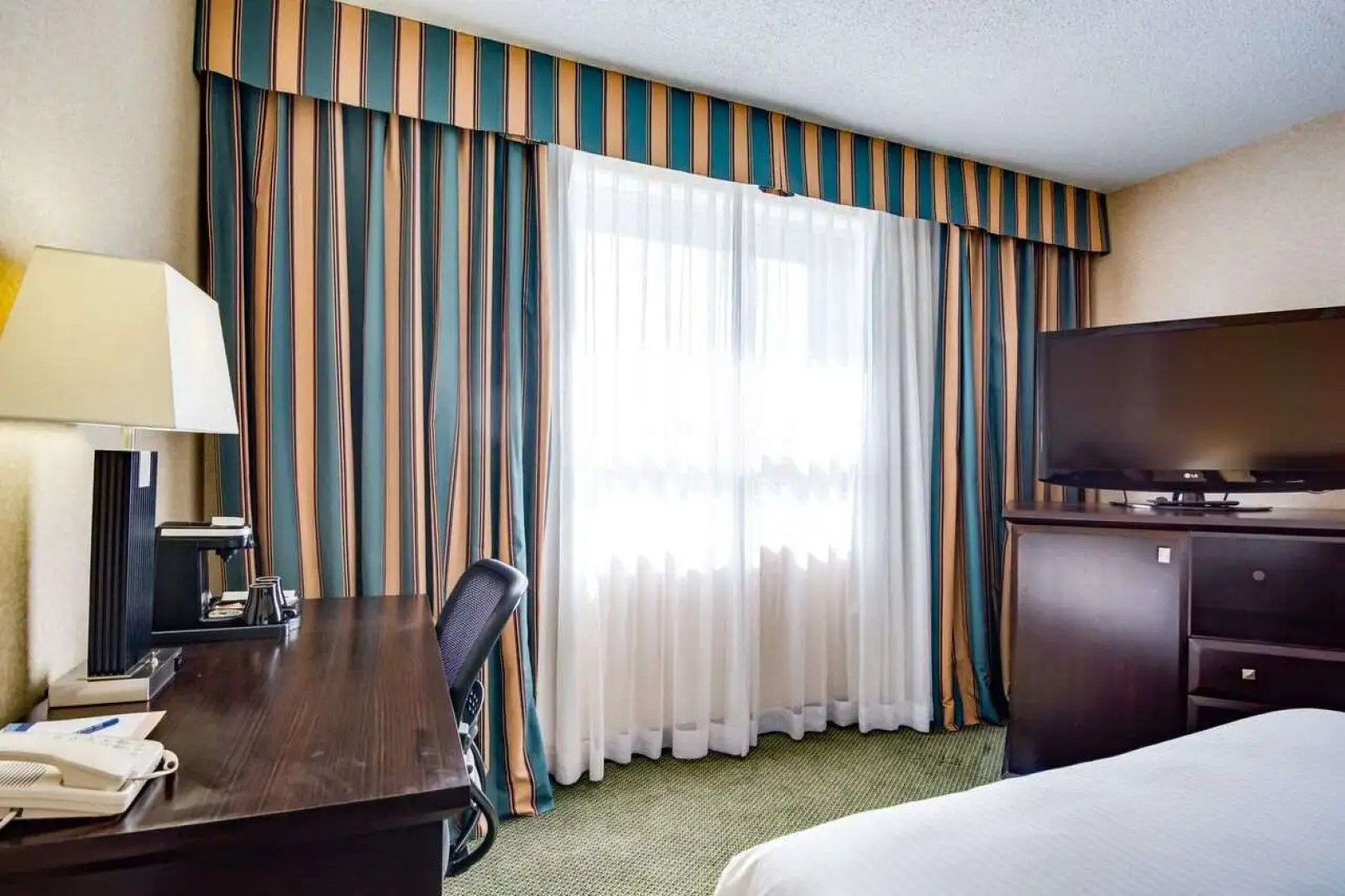 Sawridge Inn & Conference Centre Edmonton South