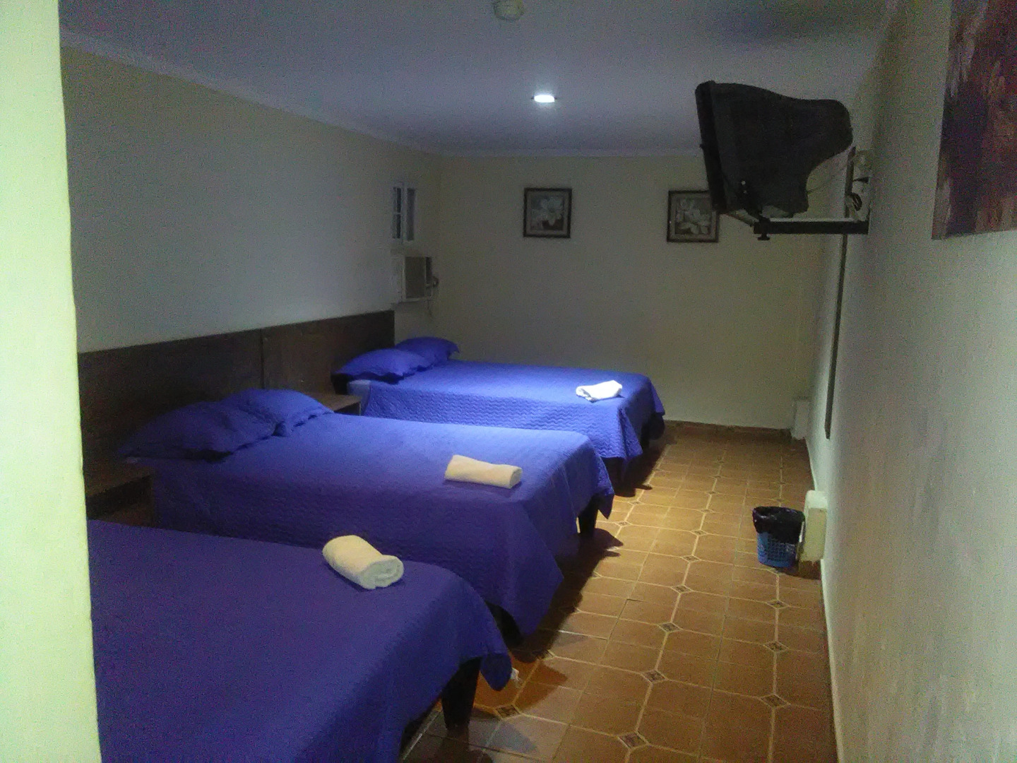 Hostal Express Inn Aeropuerto Internacional