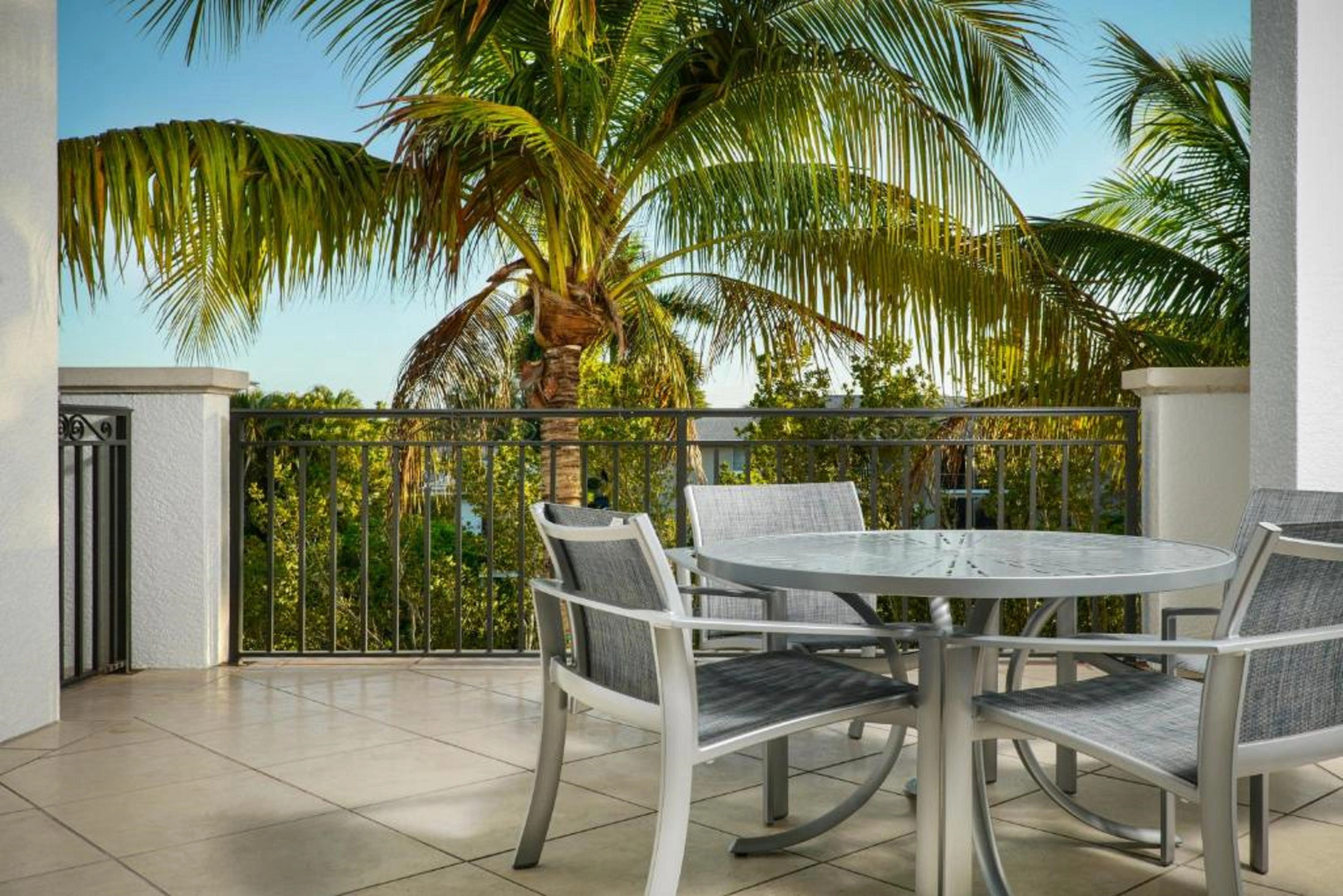 Naples Bay Resort & Marina