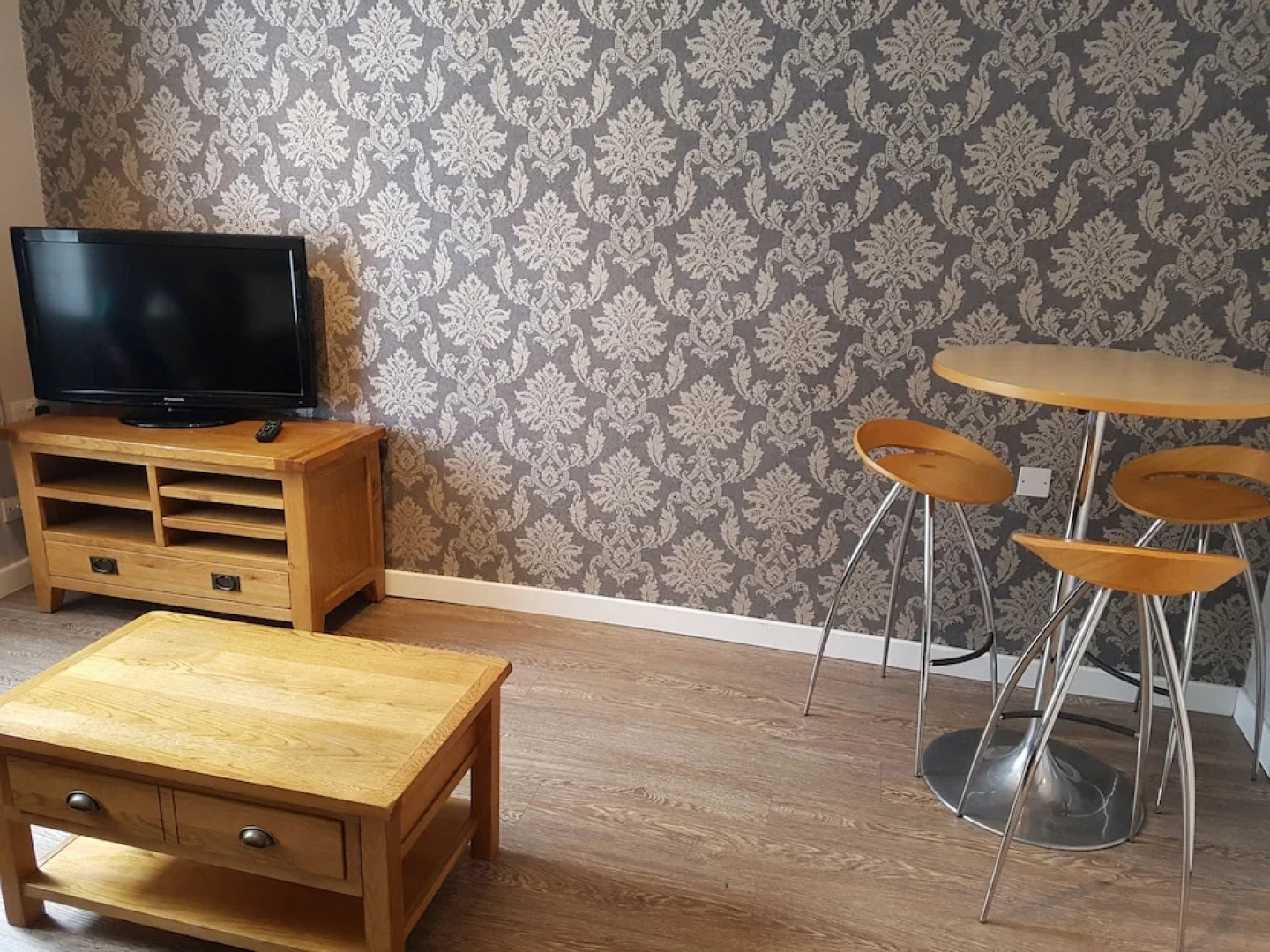 Dragon - Whitecrook Apartment 2 Bedroom Home