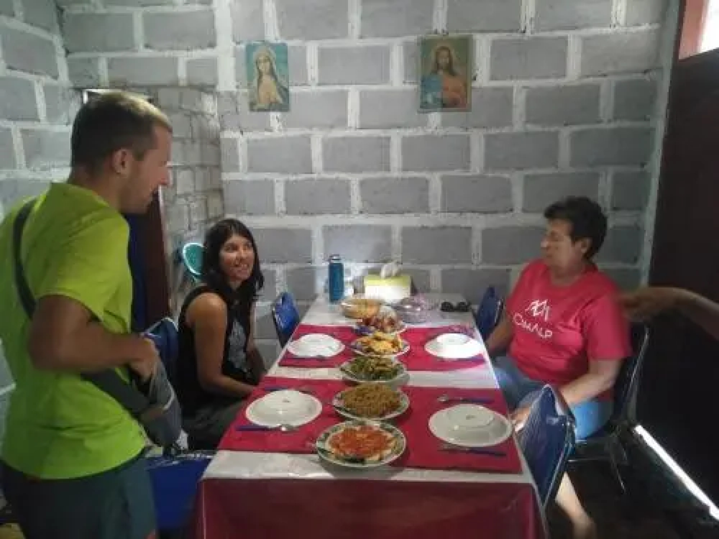 Arnolds Family Homestay