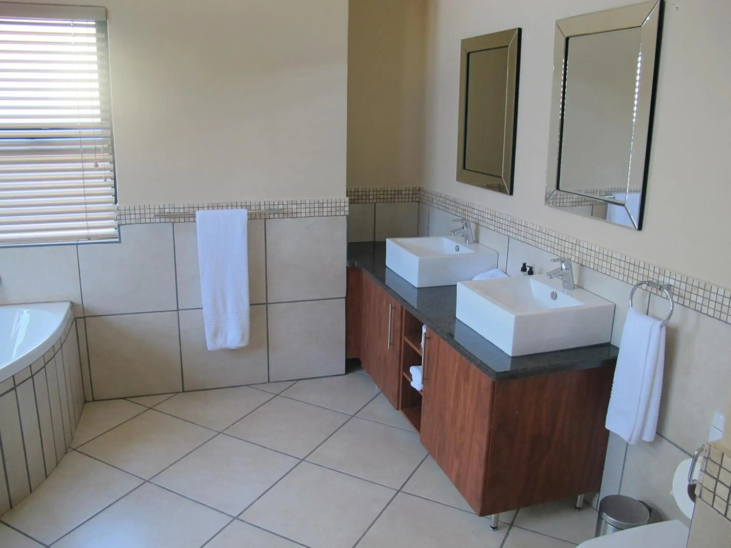 398 Vaal de Grace Golf Estate