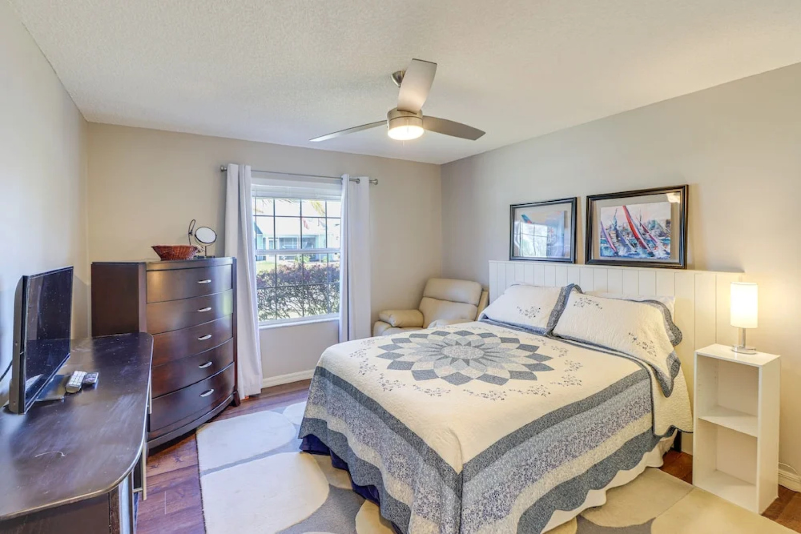 Renovated Home in The Villages w/ Lanai, Golf Cart