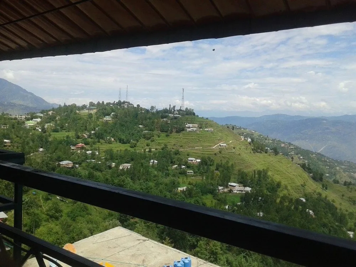 Bhurban Continental Golden Suite