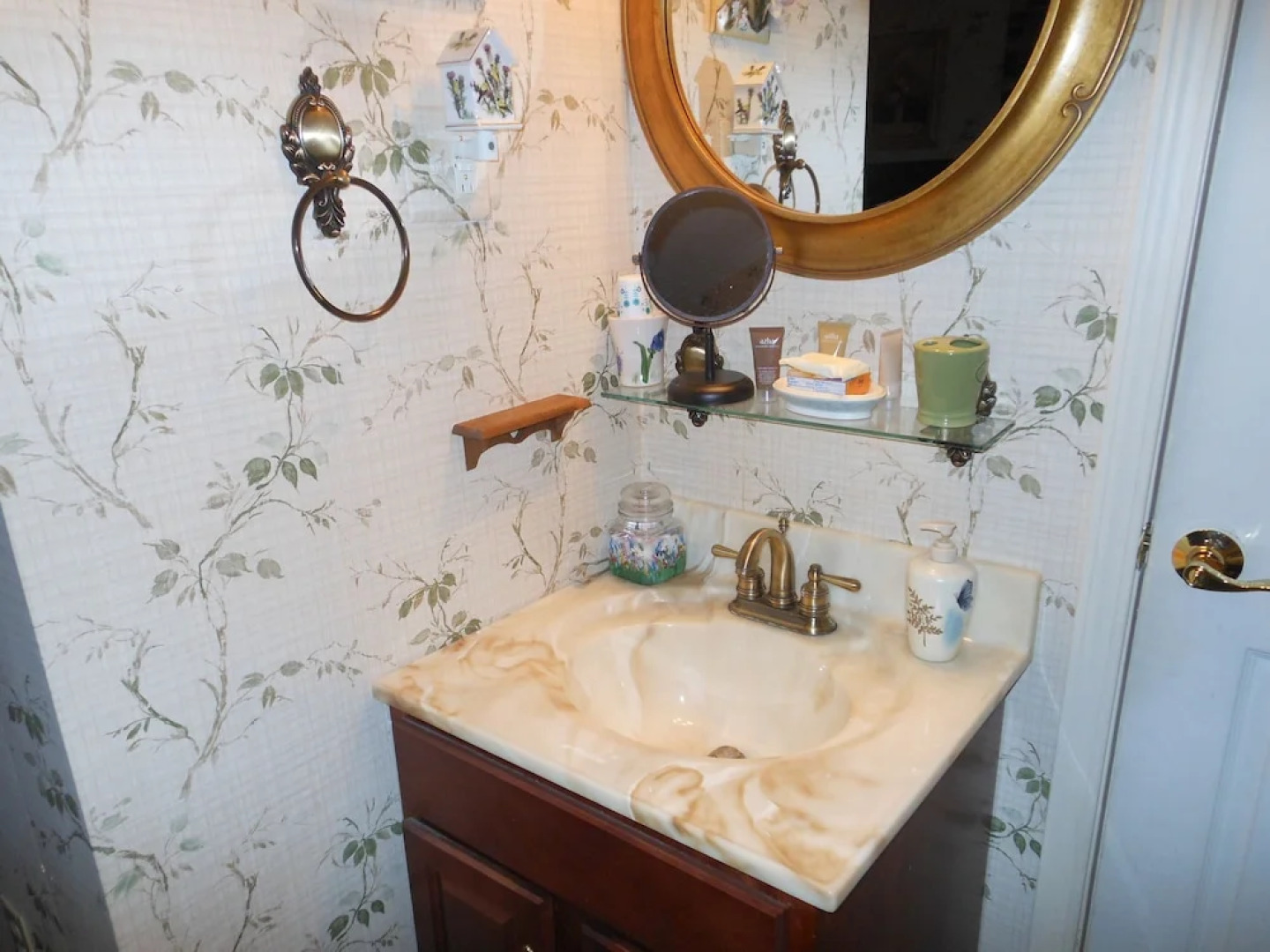 Bear House Bed and Breakfast