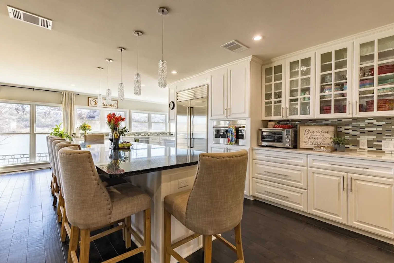 Luxurious Lakehouse With Indoor Pool-hot Tub-fire Pit