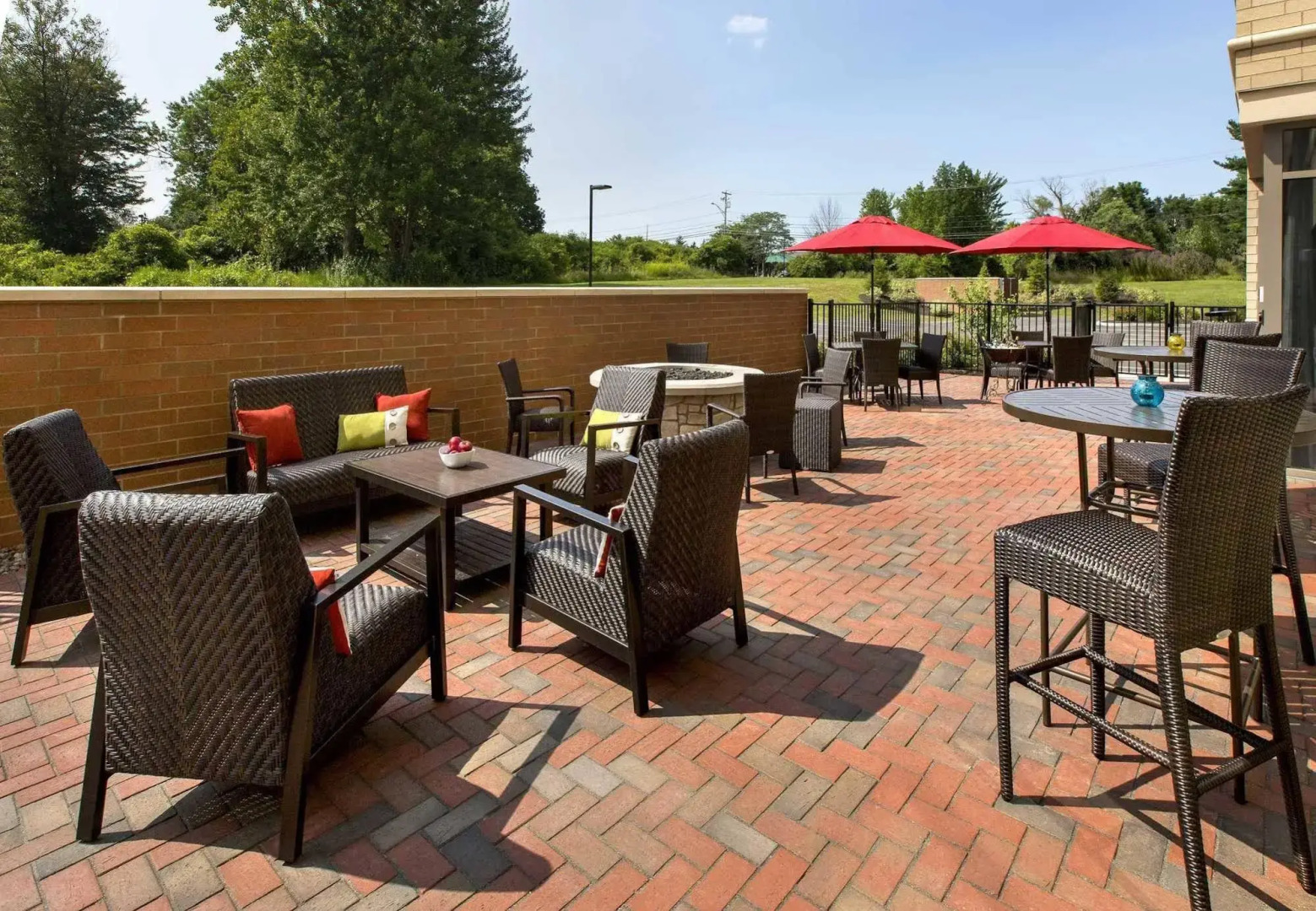 Fairfield Inn and Suites by Marriott Syracuse Carrier Circle