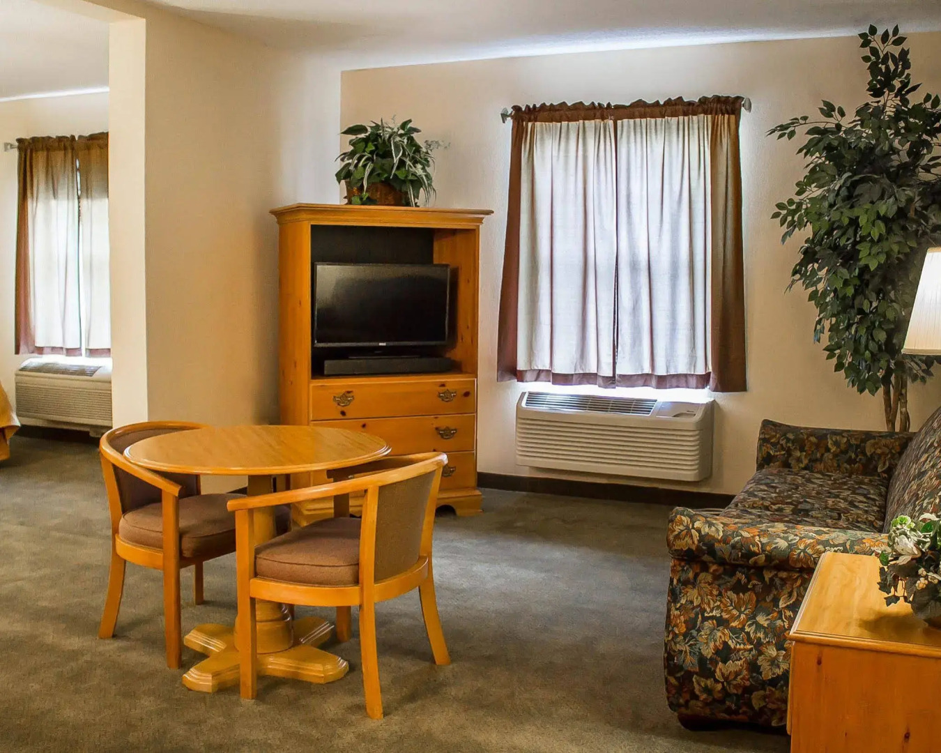 Quality Inn & Suites Bellville - Mansfield
