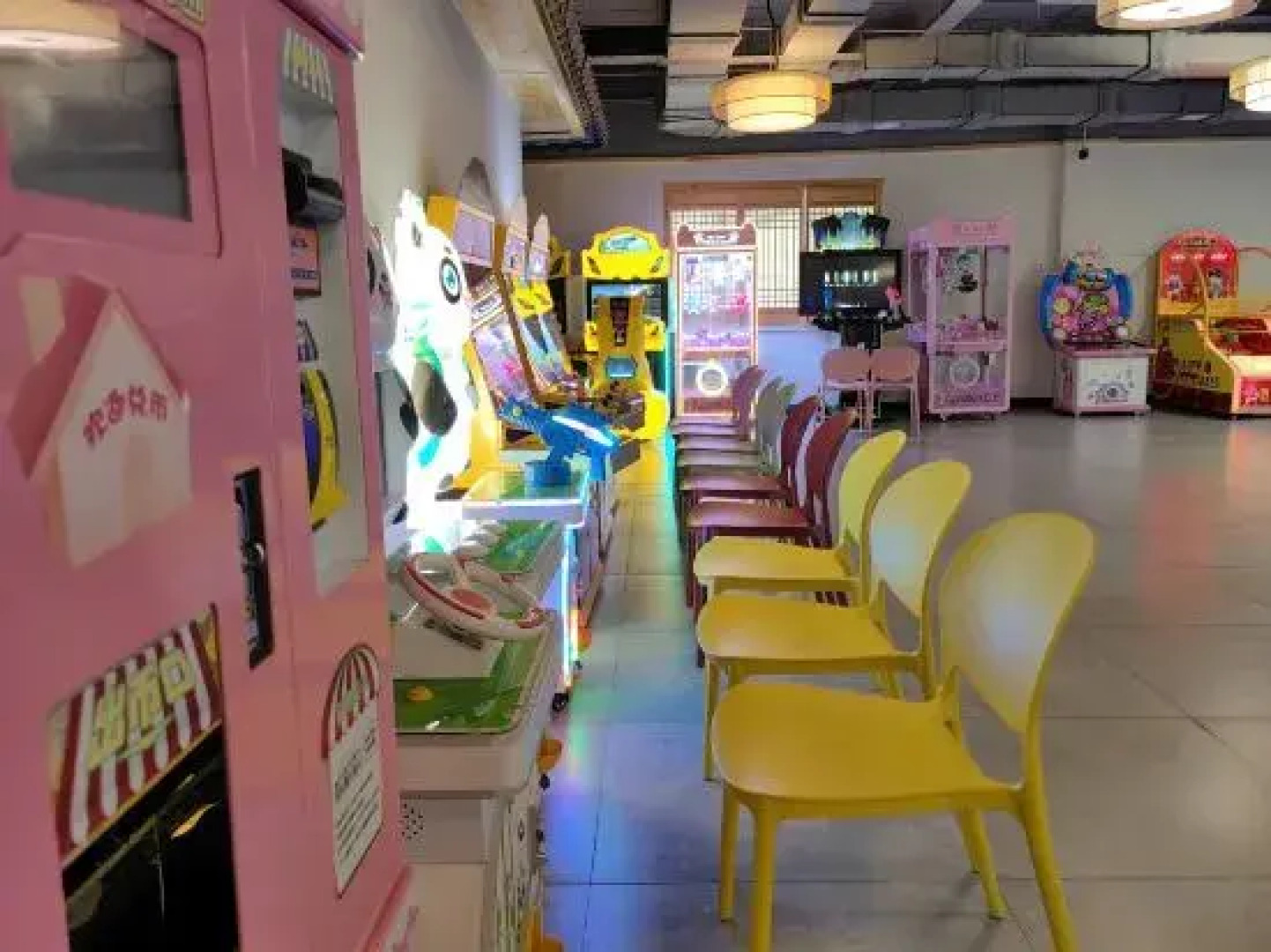 Yuxian Zixuan International Hotel