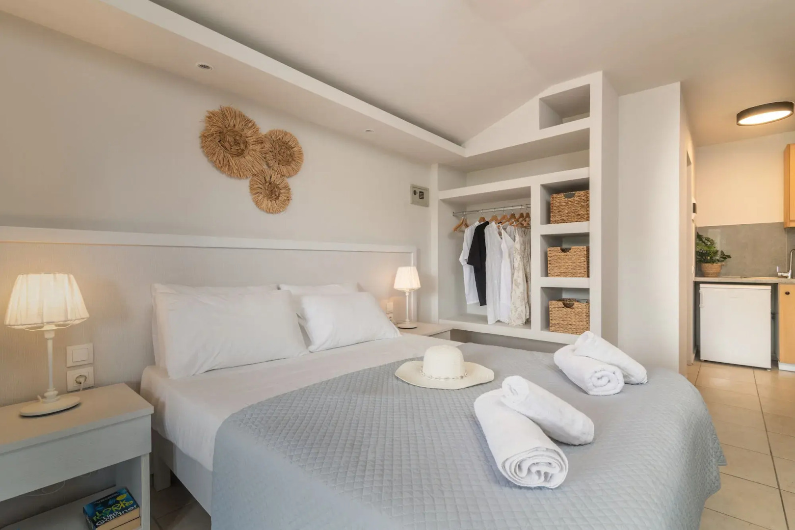 Alykes View Apartments