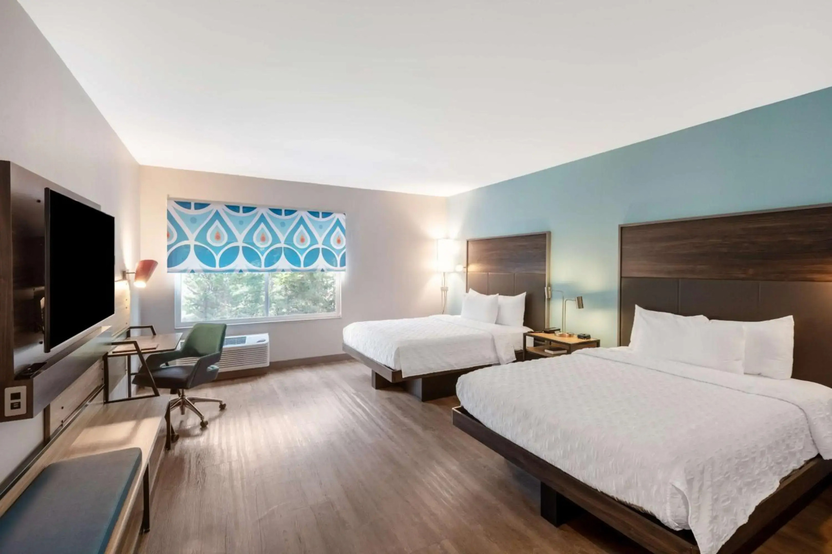 Tru by Hilton Asheville Blue Ridge Parkway