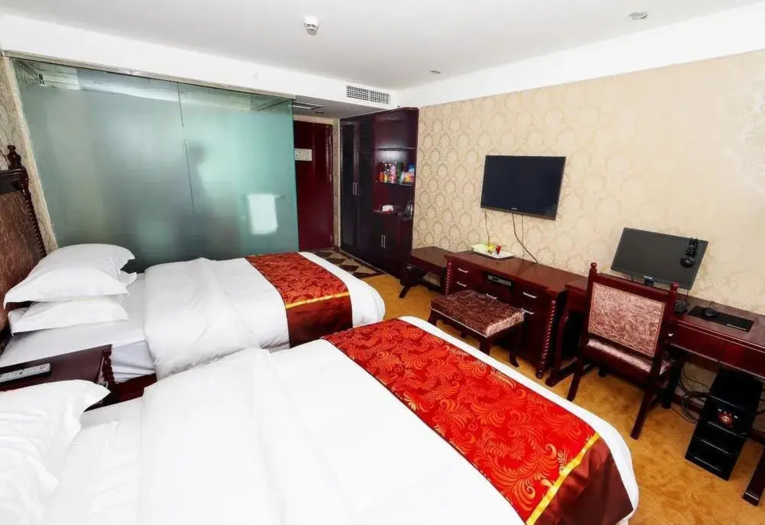 Century Sunshine Hotel