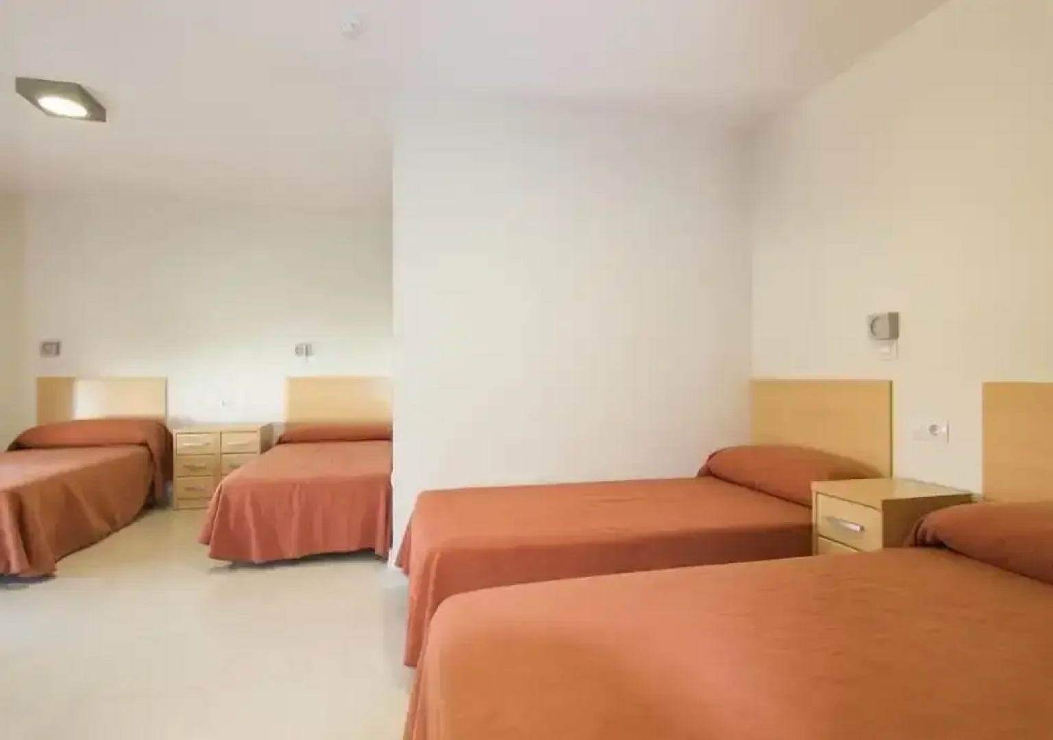 Albergue Inturjoven Chipiona - Hostel