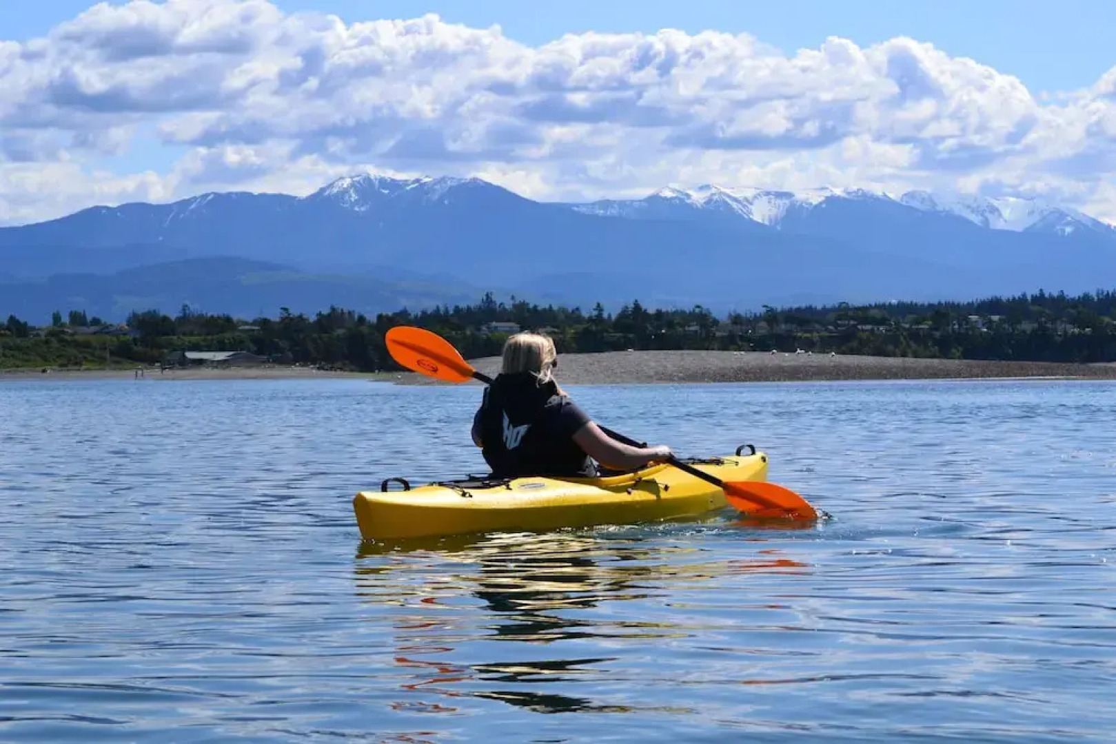 Juan de Fuca Waterfront Hotel & Cottages