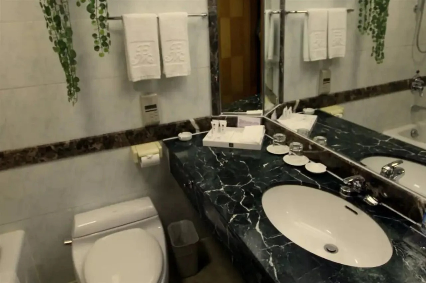 Excemon Beach Hotel Beihai