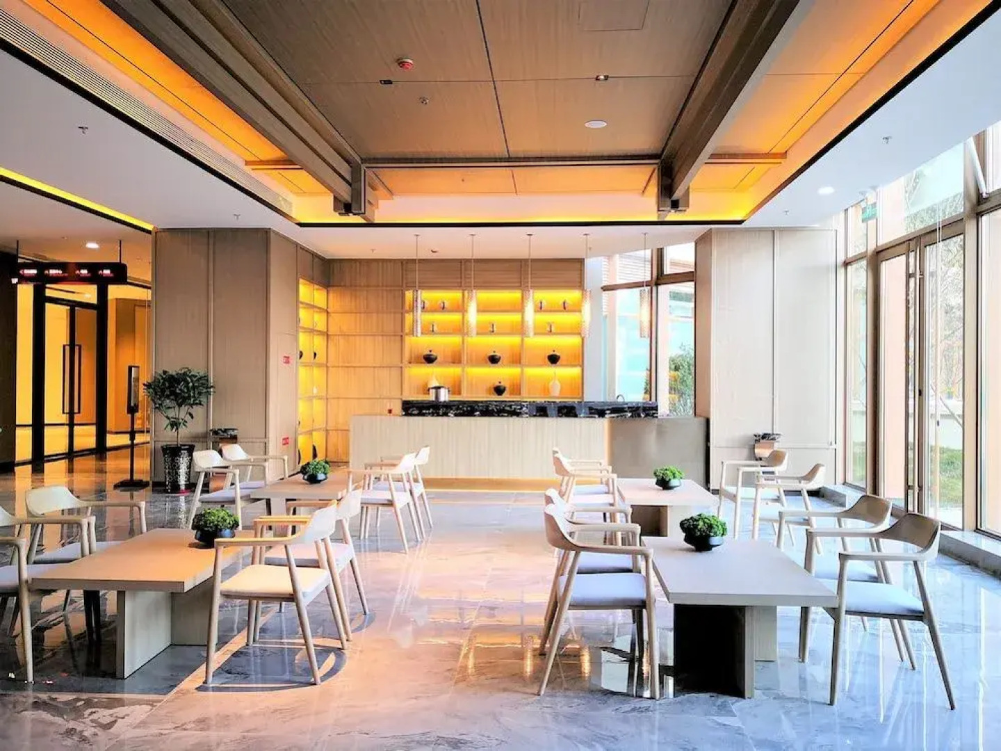 Country Garden Holiday Hot Spring Hotel