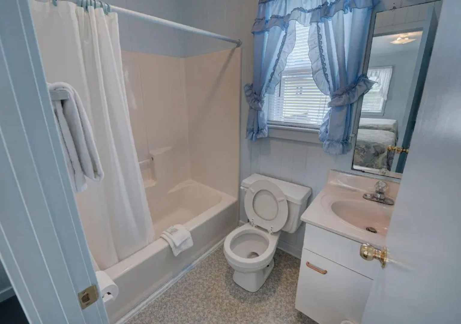 Outer Banks Motel - Village Accommodations