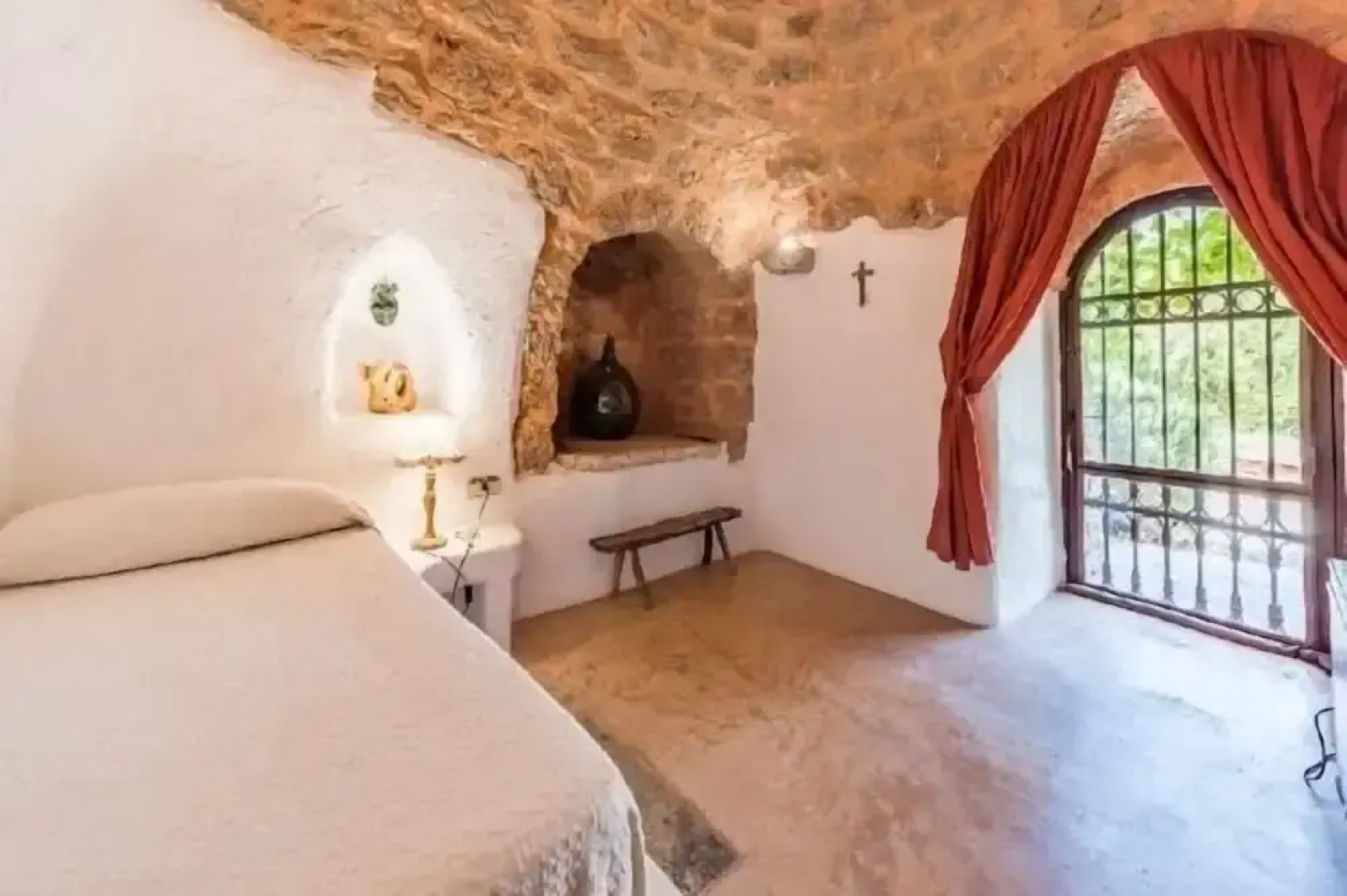 Tia Maria Country Inn