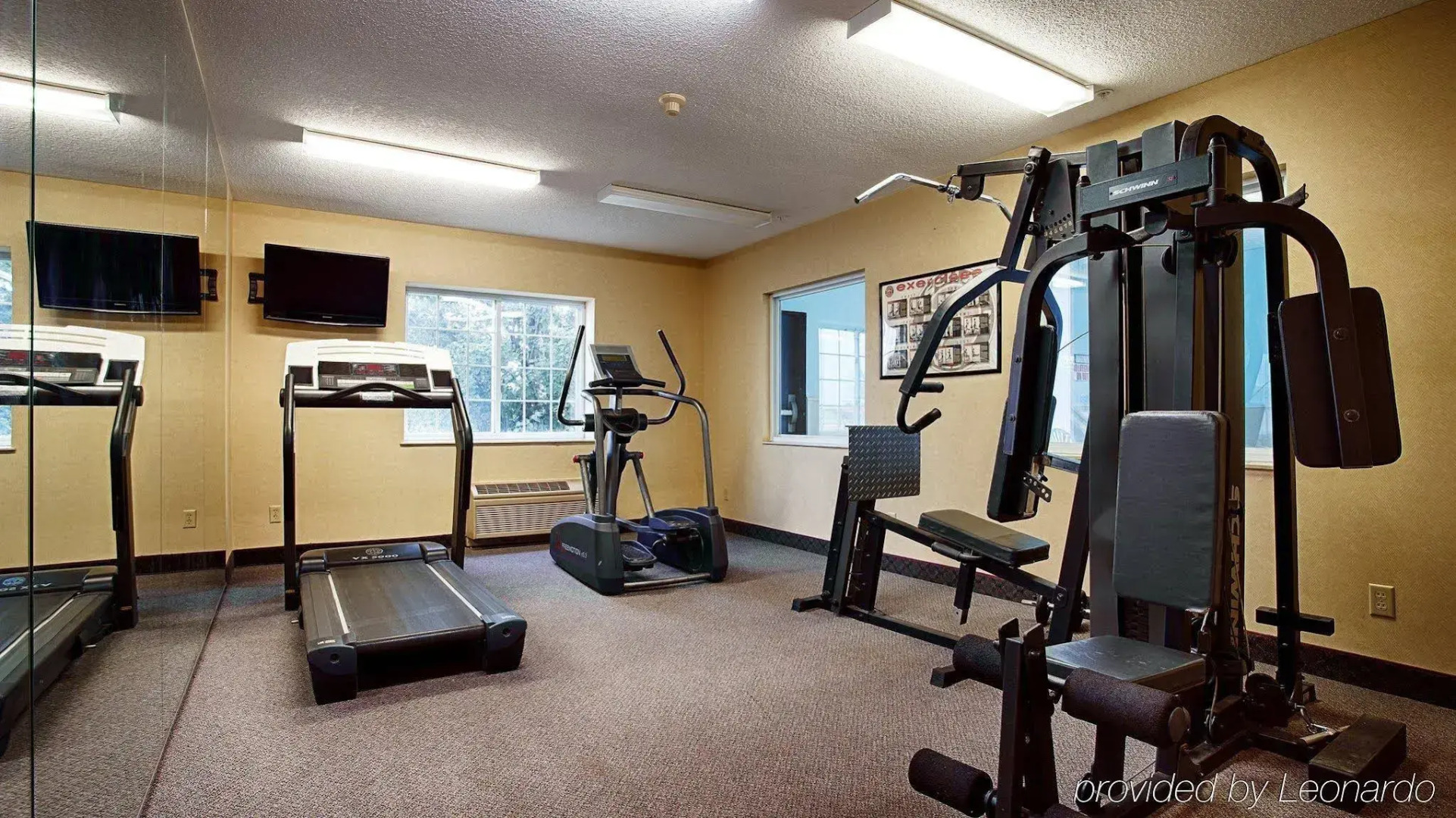 Best Western Crown Inn & Suites