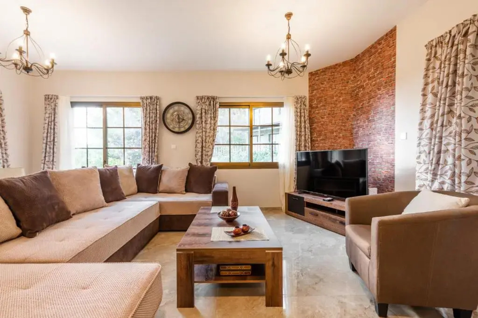 Pinecone Platres - 3 Units