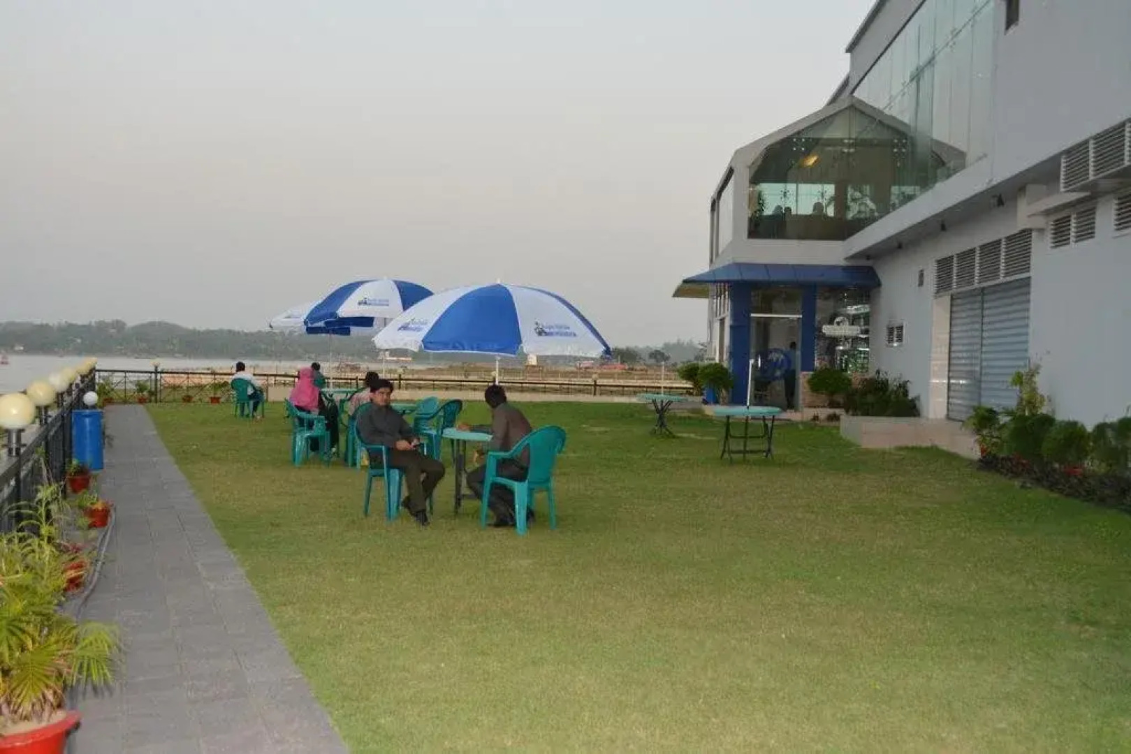 Brisa Marina CBC Resort