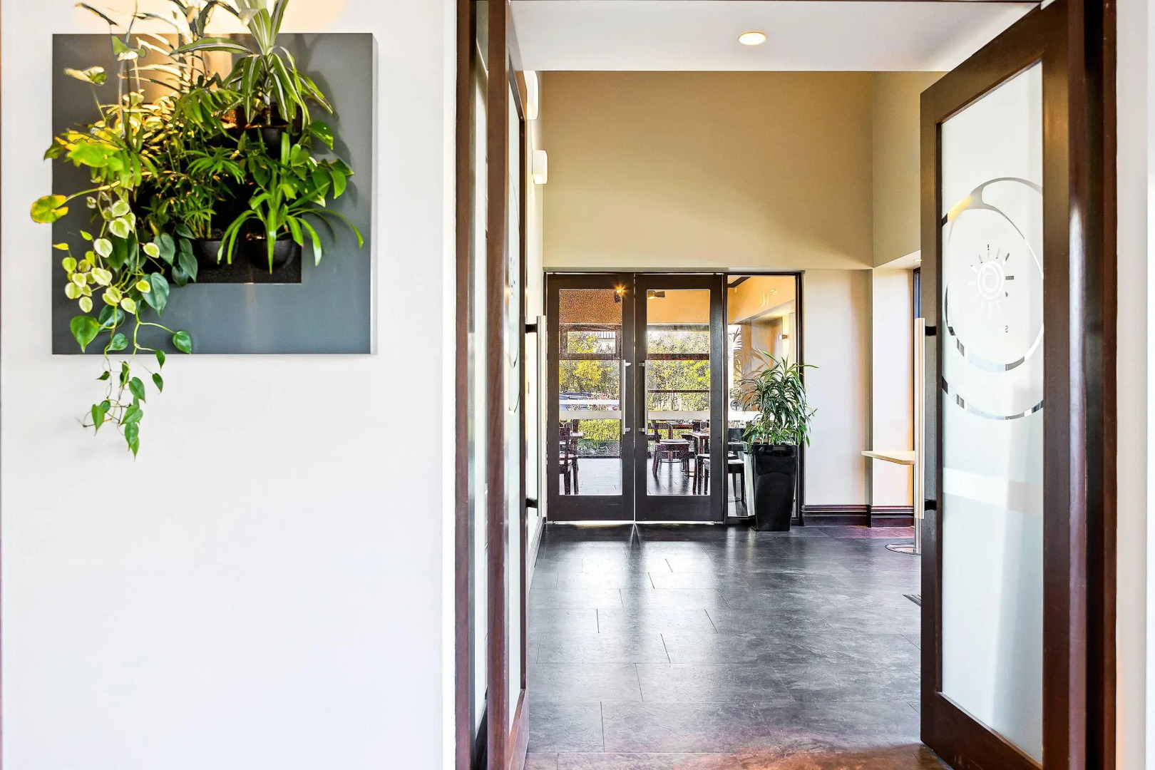 Hotel Elms Christchurch, an Ascend Collection Hotel