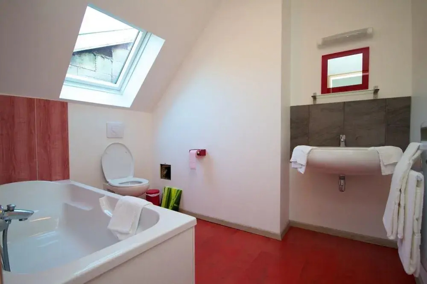 Hôtel Le Magellan dEpernay