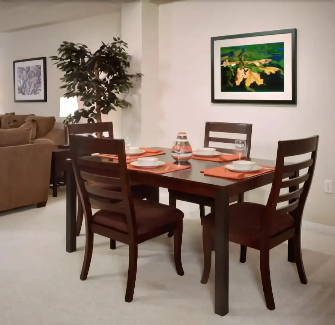 Oakwood at Avalon Ballston Square