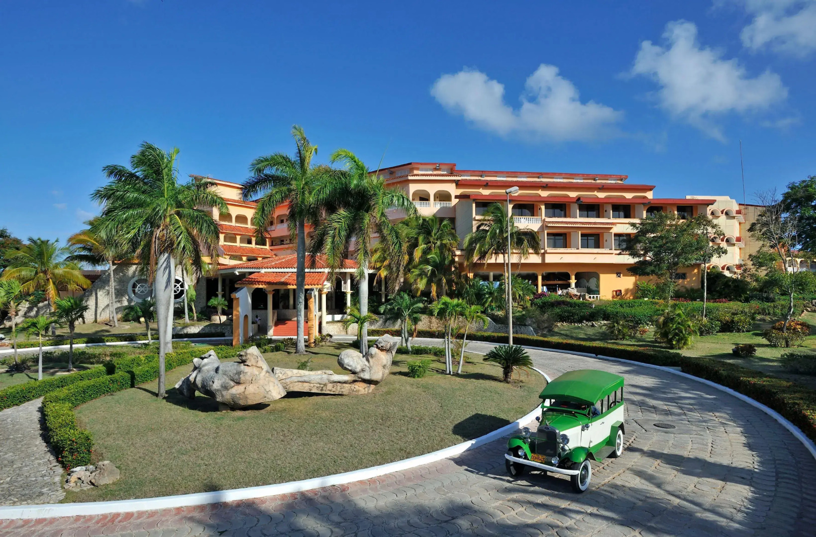 Sol Rio De Luna Y Mares