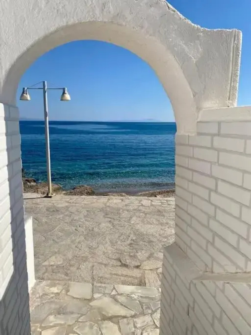 Cavos Studio by the sea