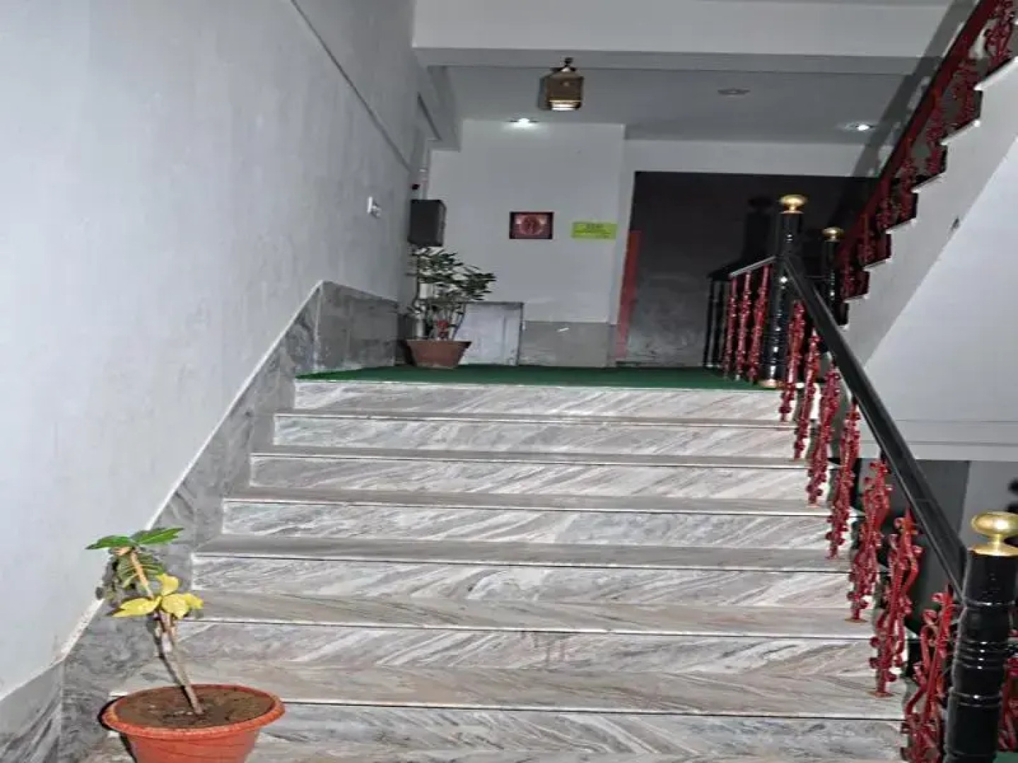 Hotel Fortview and Restaurant