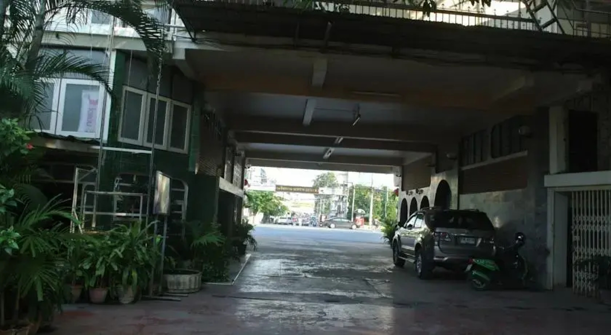 Chaopraya Garden Hotel