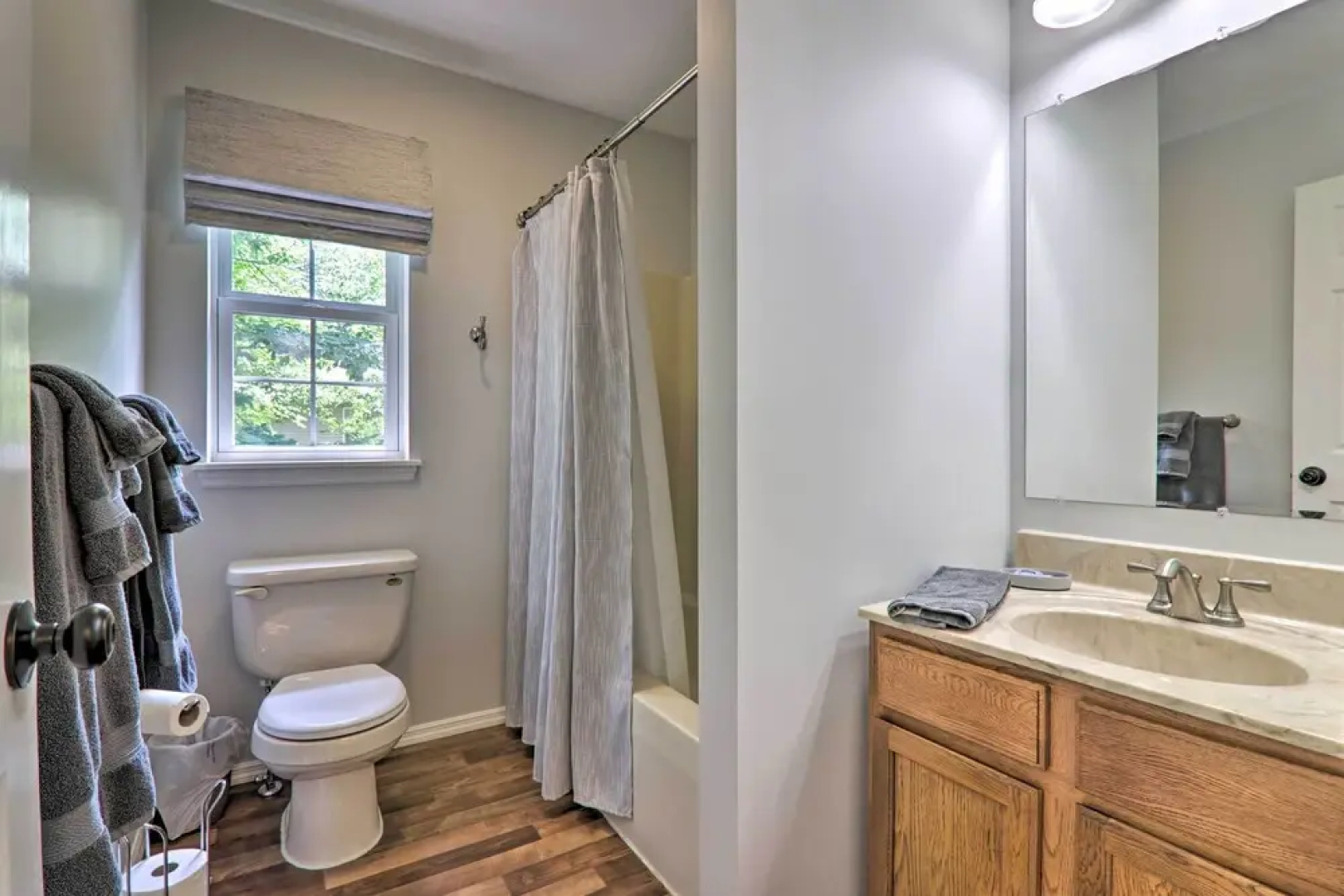 East Stroudsburg Hideaway w/ 2 Community Pools!