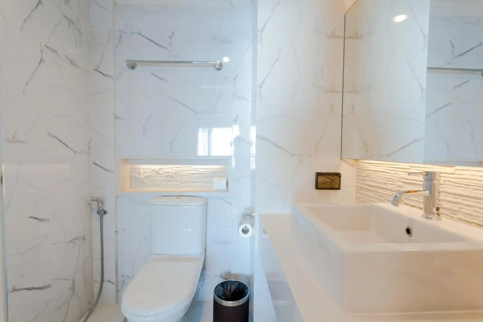 Seaside Jomtien Beach