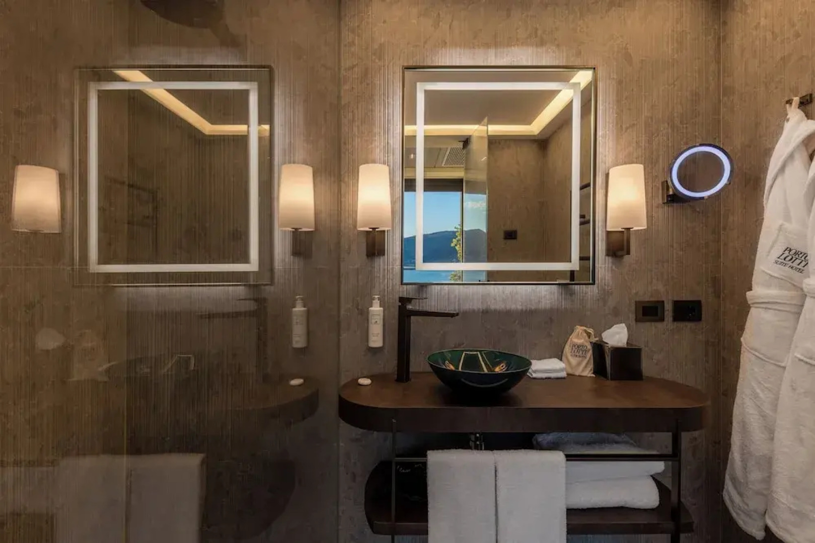 Porto Lotti Suite Hotel