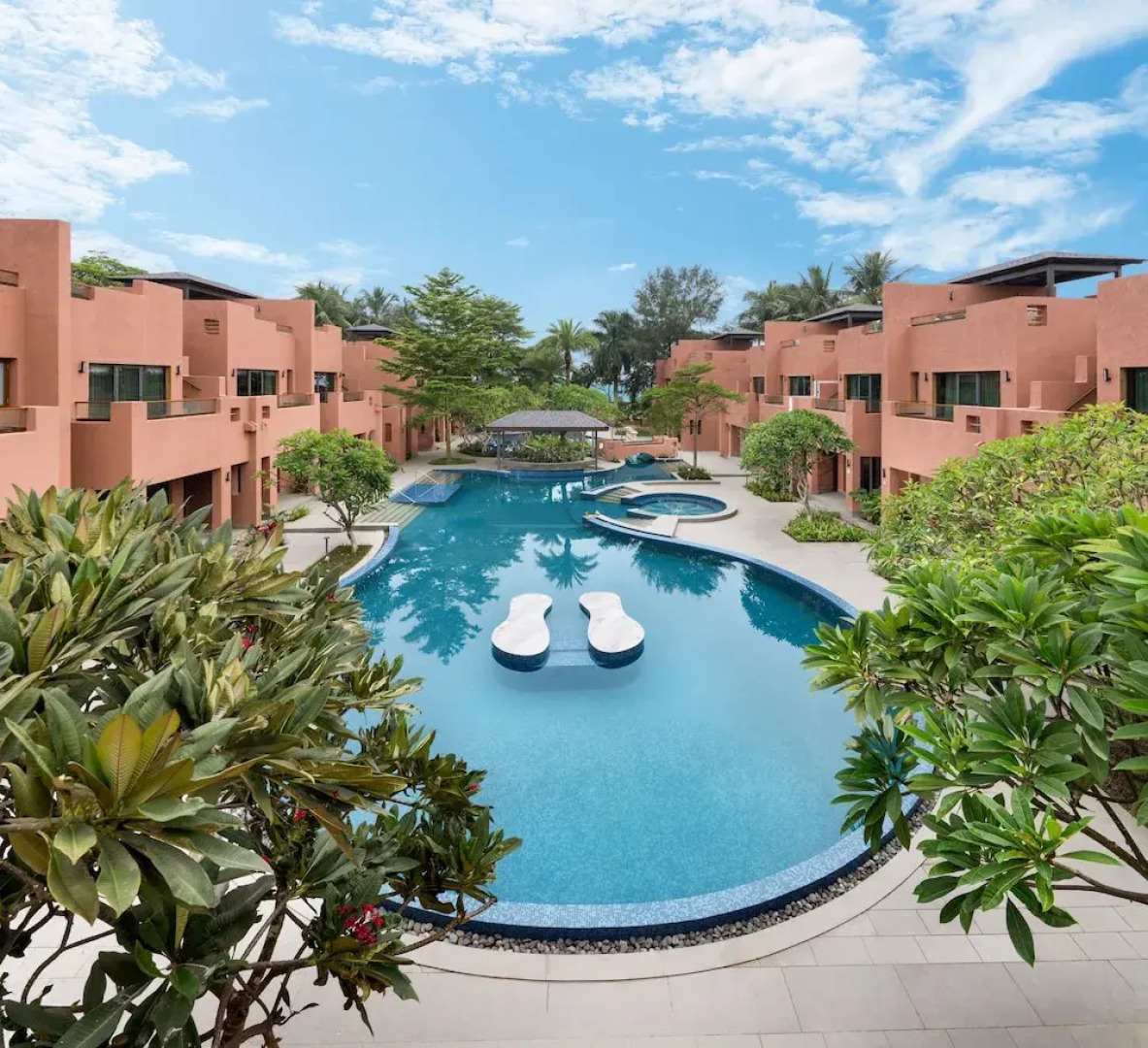 Taj Ganga Kutir Resort & Spa, Raichak